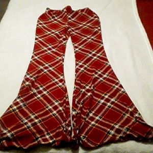 FOREVER 21 Flare bottom leggings/pants